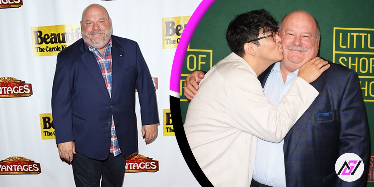 Kevin Chamberlin Husband