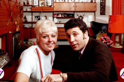 Tom Jones Wife